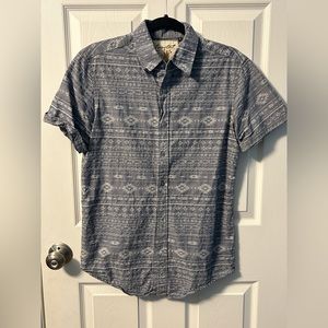 Coastal button up size small